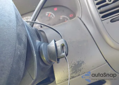 2003 Ford F-150 Lariat/Xl/Xlt from USA, damaged, VIN 1FTRX18W33NB51827